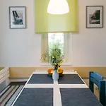 Apartment Toldi68 Apartmanhaz *