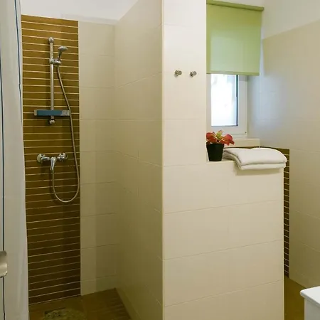 Toldi68 Apartmanhaz Apartament Keszthely