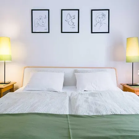 Apartment Toldi68 Apartmanhaz