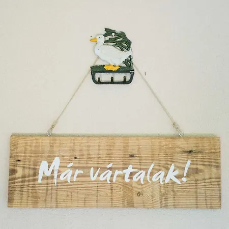 Toldi68 Apartmanhaz